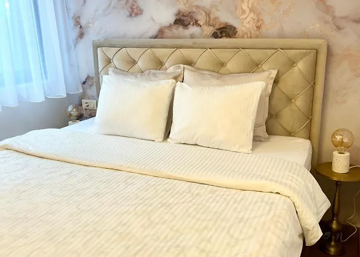 アパート Peony ズラティボール