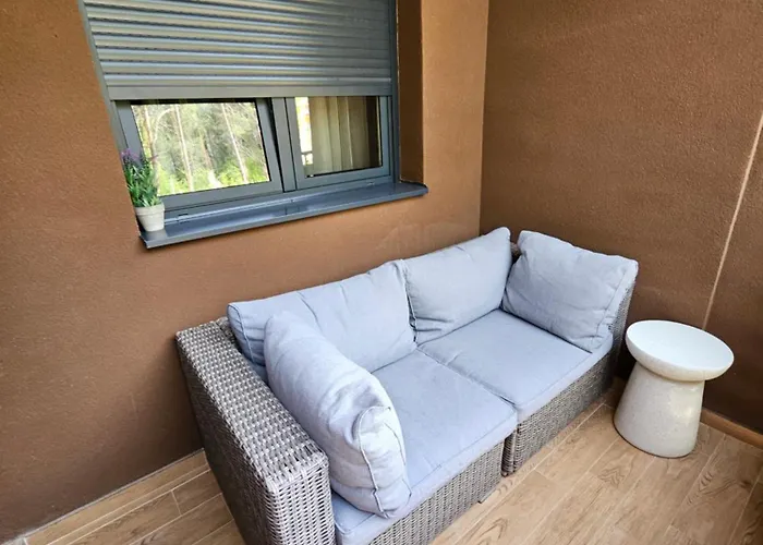 Peony アパート ズラティボール